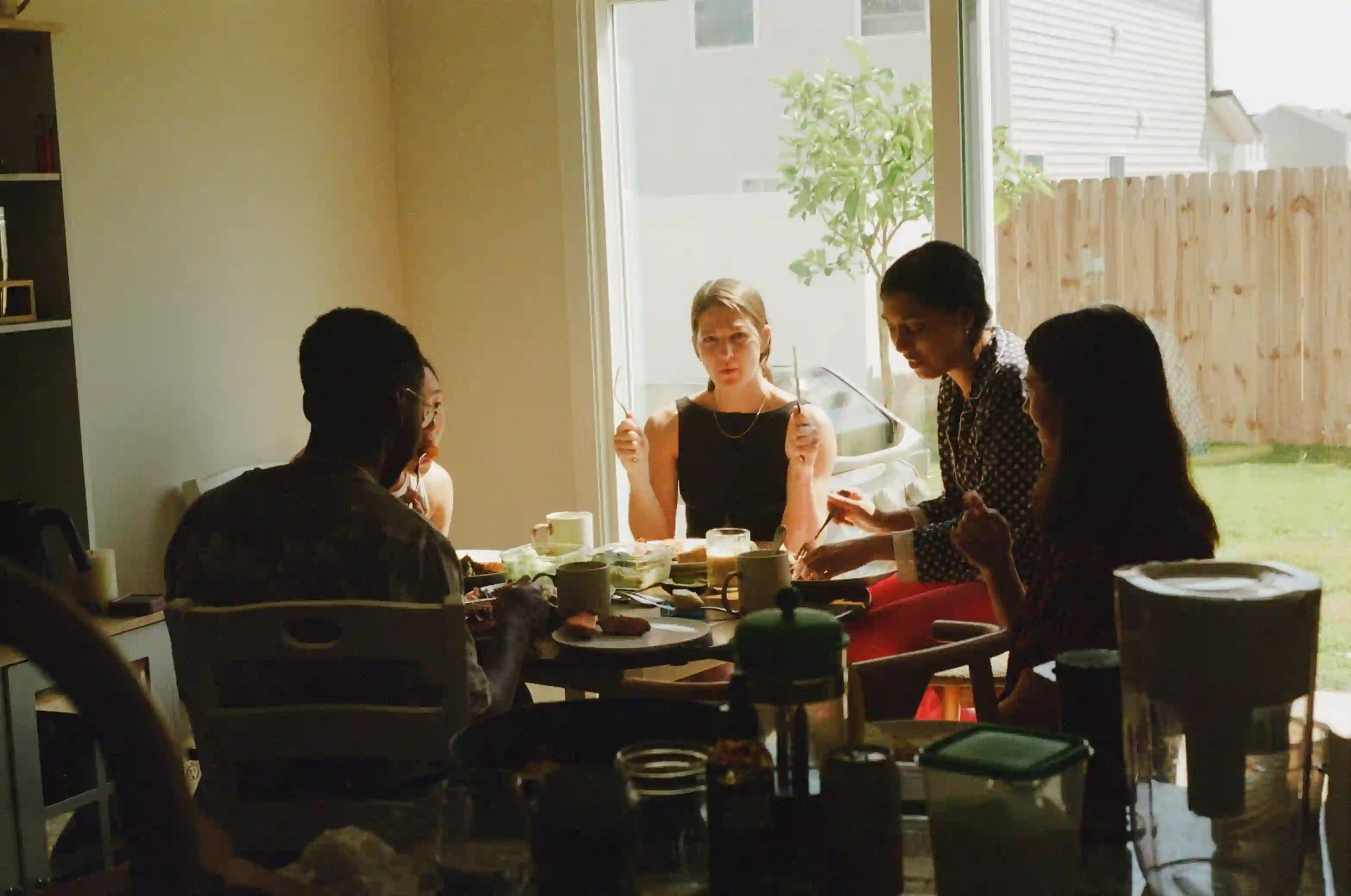 film/11-30-2025/friends-table